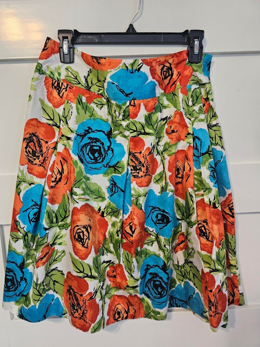 Talbots Fit & Flare Watercolor Skirt, Size 8 petite
